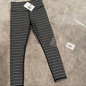 Zyia Black Aztec Adrenaline Leggings- Size 4